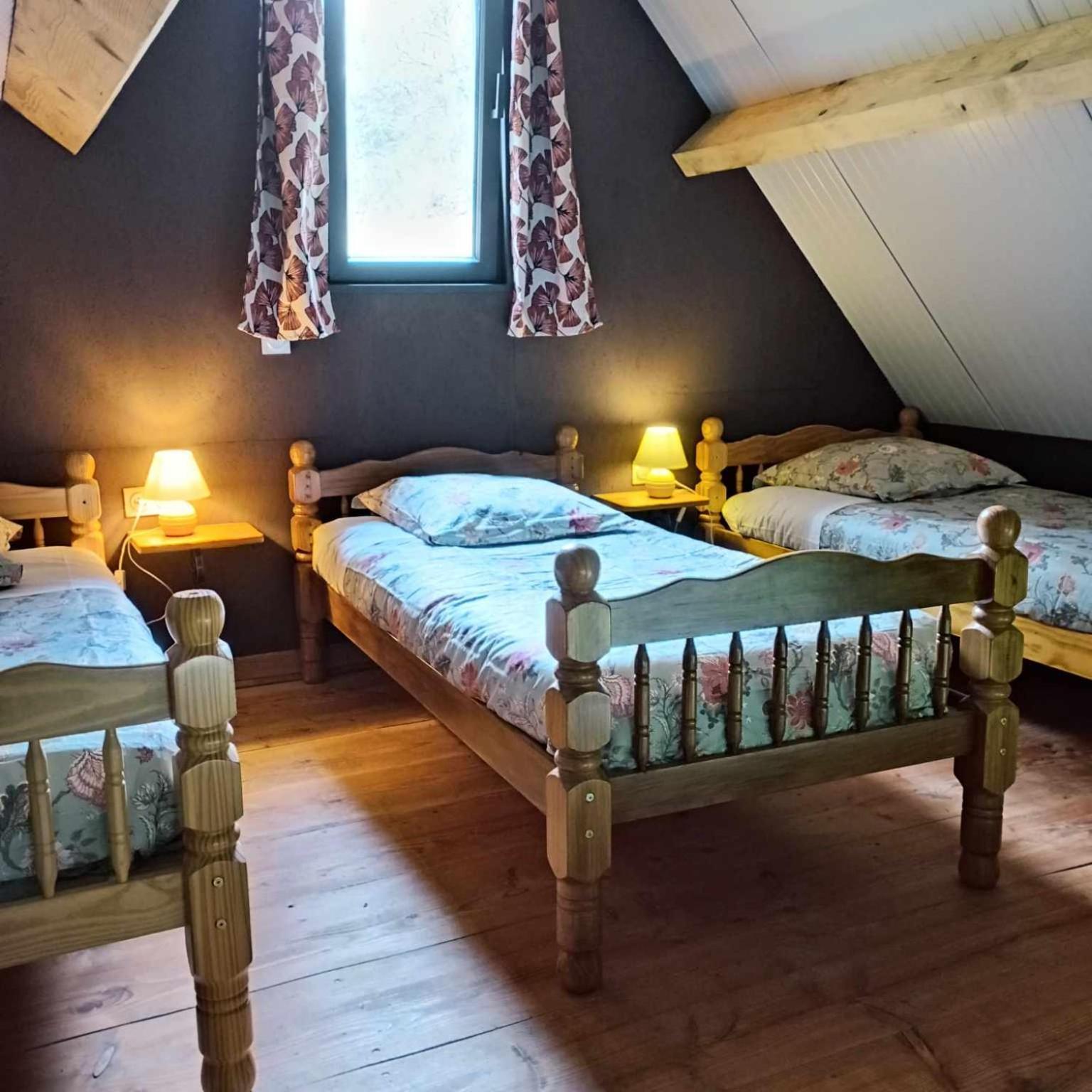 A La Cabane Des Bois Dessus Tiny Gite Alligny-en-Morvan Kültér fotó